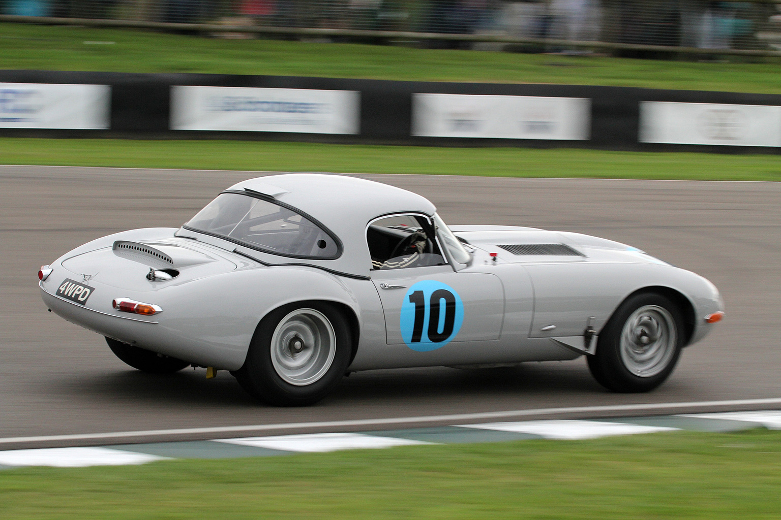 1963 Jaguar E-Type Lightweight Roadster