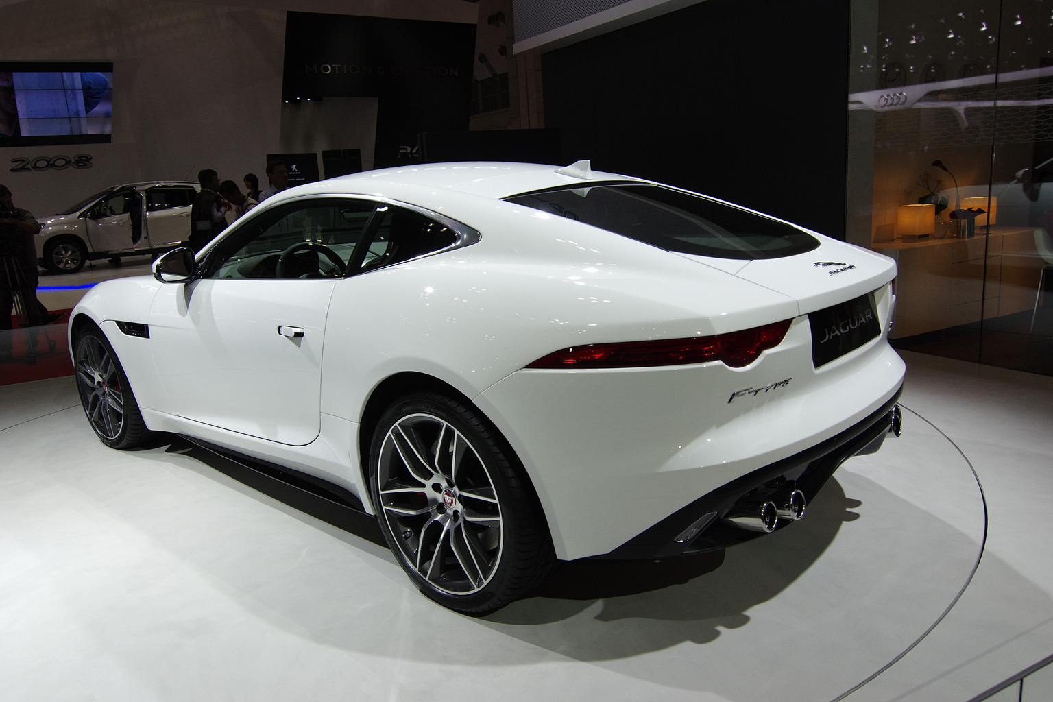 Jaguar F-Type R Coupé Gallery