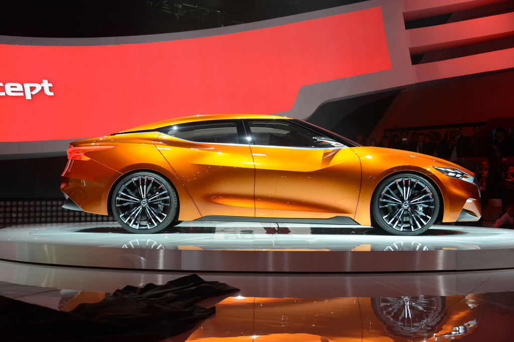 2014 Nissan Sport Sedan Concept