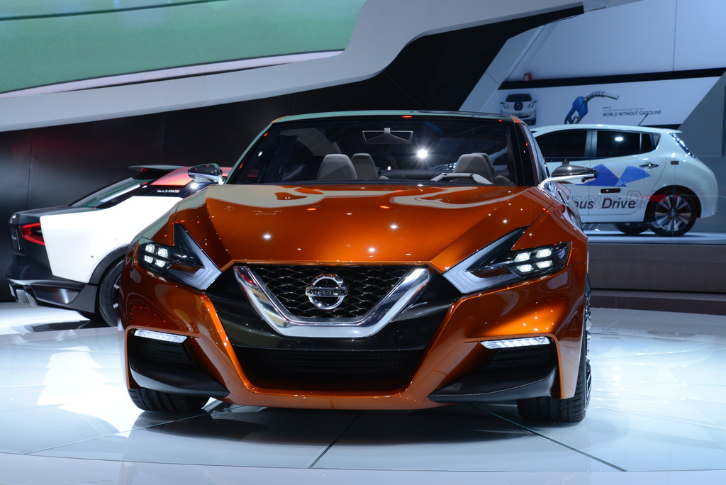 2014 Nissan Sport Sedan Concept