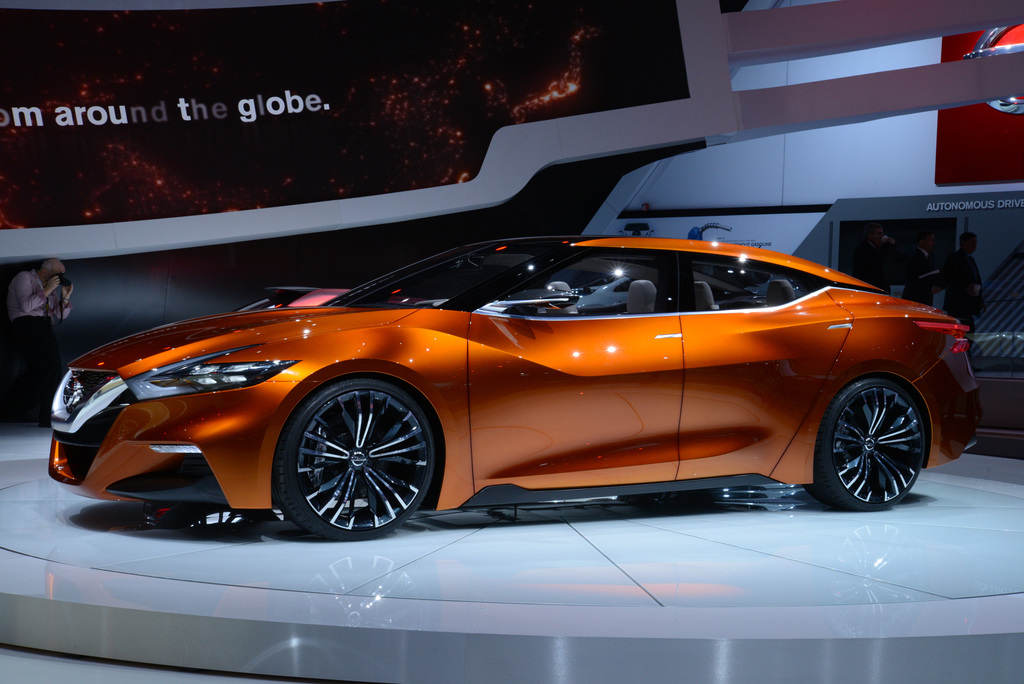 2014 Nissan Sport Sedan Concept