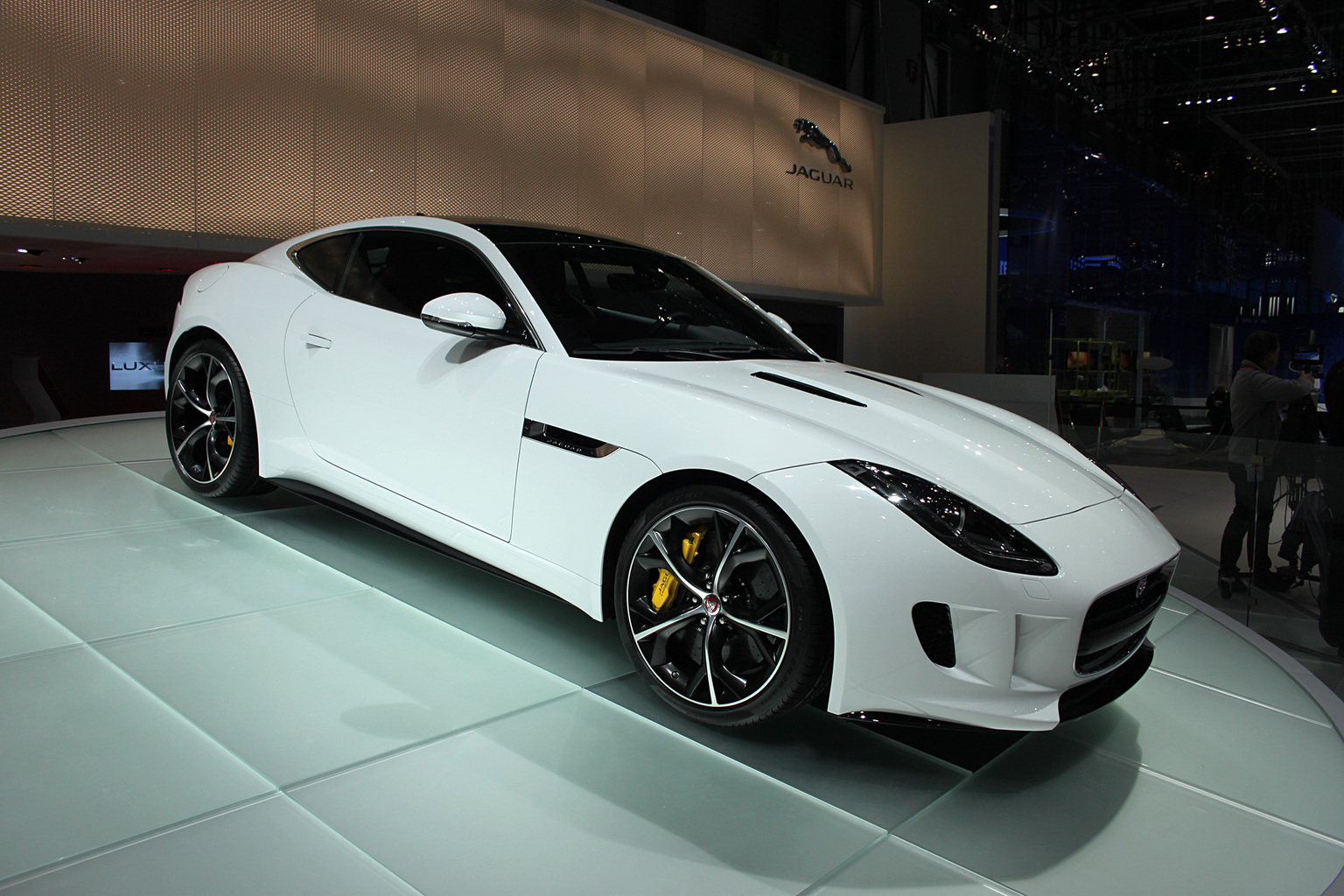 Jaguar F-Type R Coupé Gallery