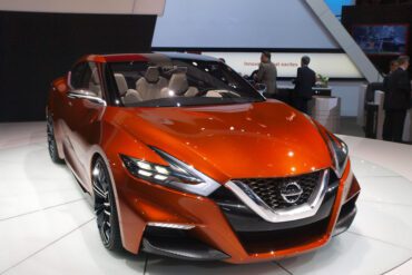 2014 Nissan Sport Sedan Concept