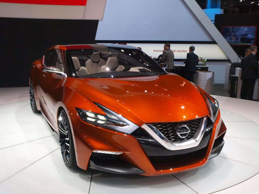 2014 Nissan Sport Sedan Concept