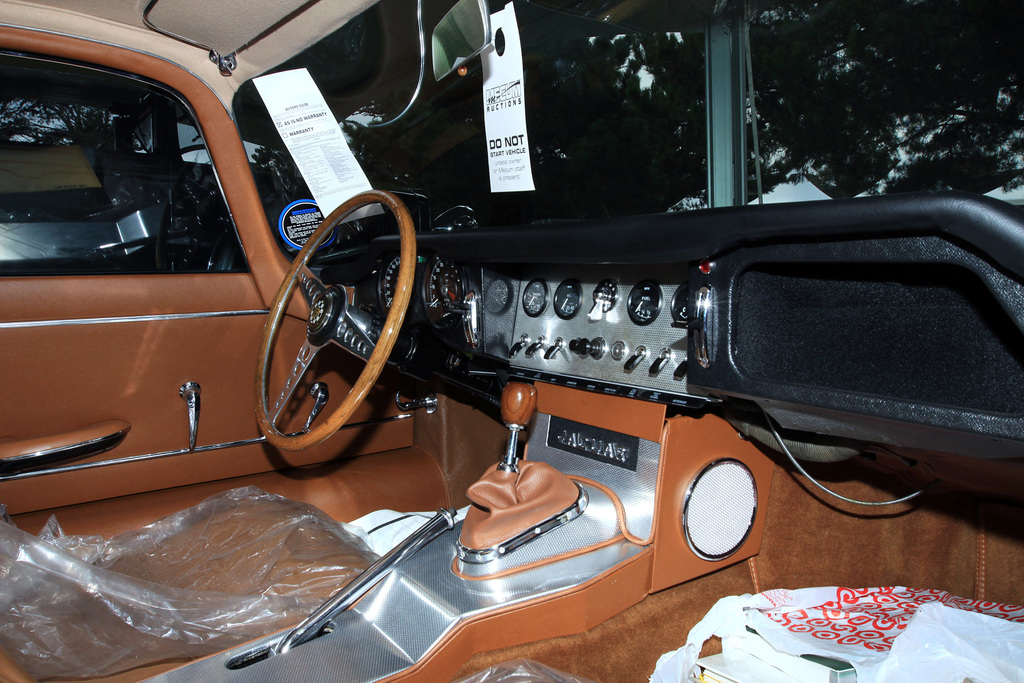 1962 Jaguar E-Type 3.8 Fixed Head Coupé Gallery