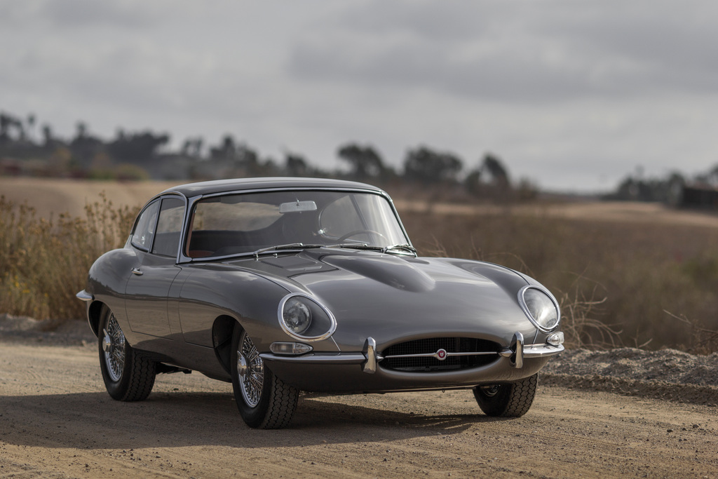 1962 Jaguar E-Type 3.8 Fixed Head Coupé Gallery