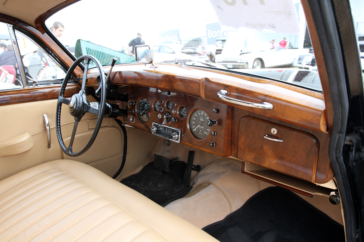 1959 Jaguar Mark IX