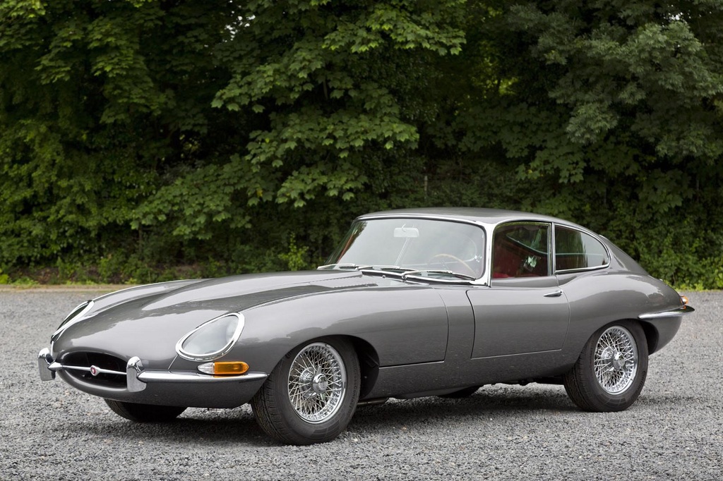 1962 Jaguar E-Type 3.8 Fixed Head Coupé Gallery