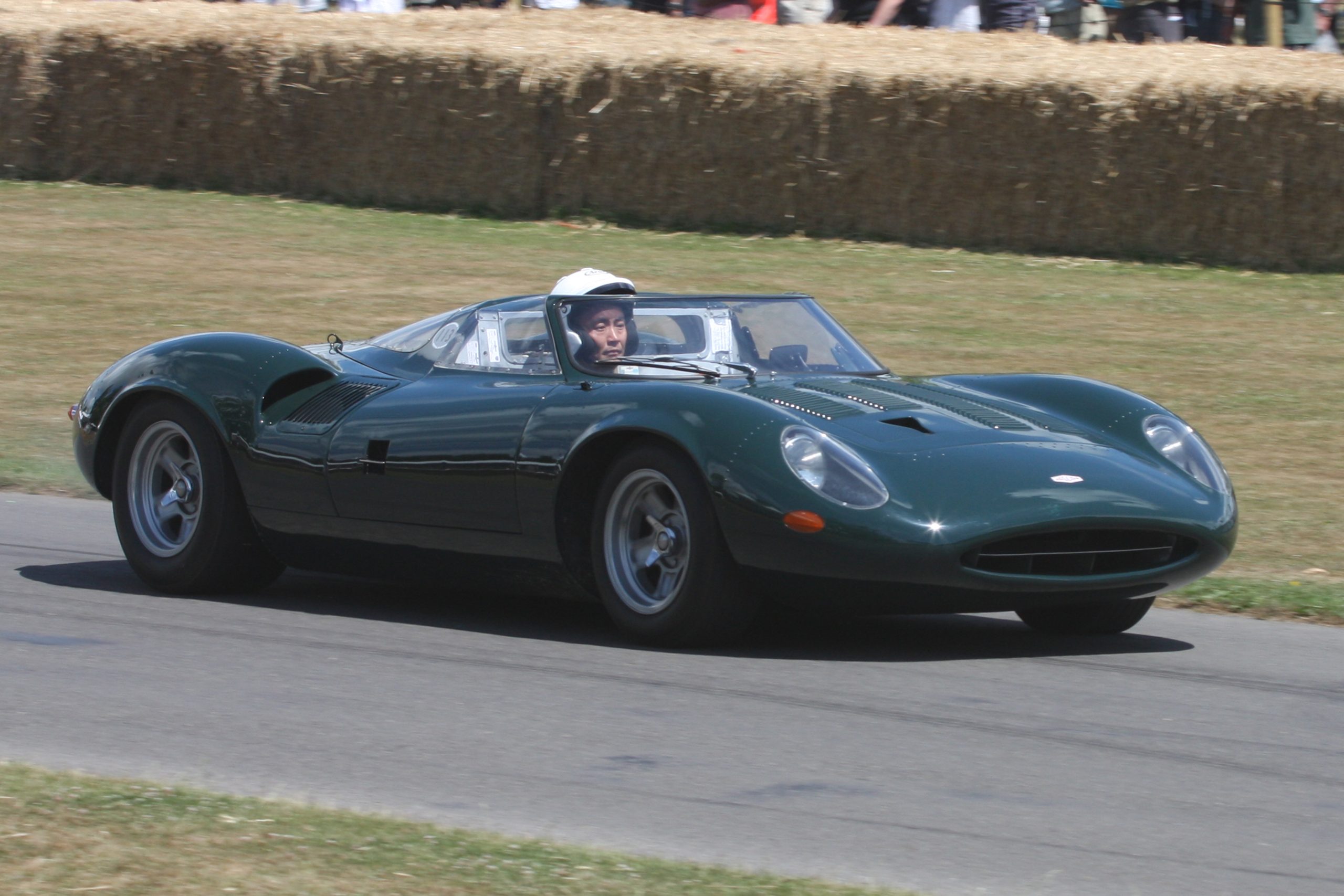 Jaguar XJ13