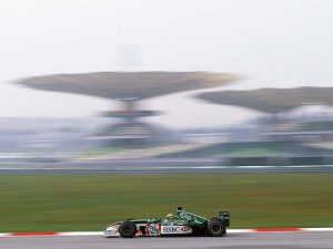 2002 Jaguar R3