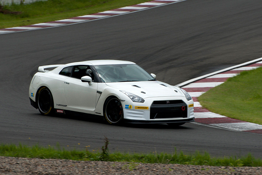 2011 Nissan GT-R Club Track Edition