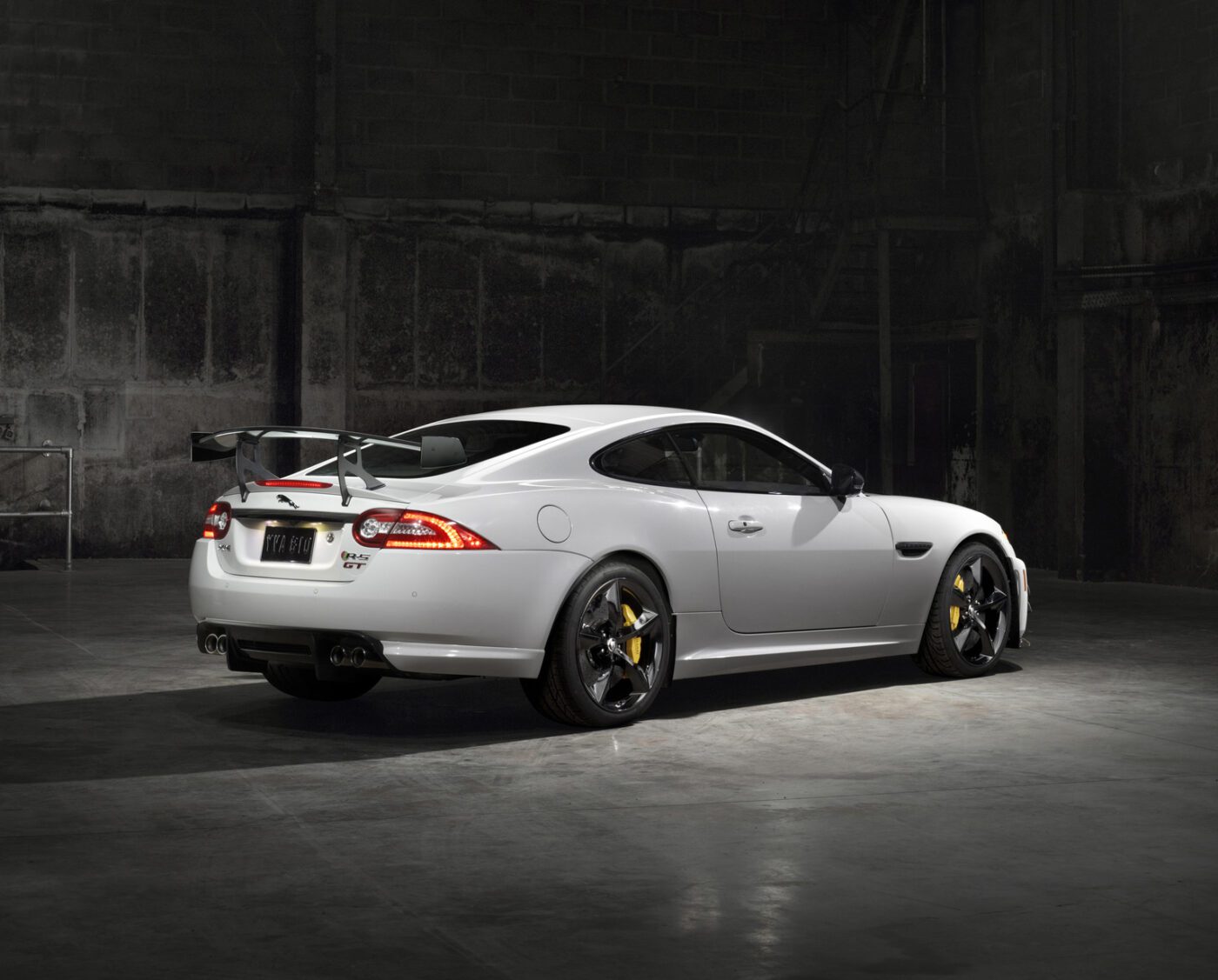 Jaguar XKR-S GT Gallery