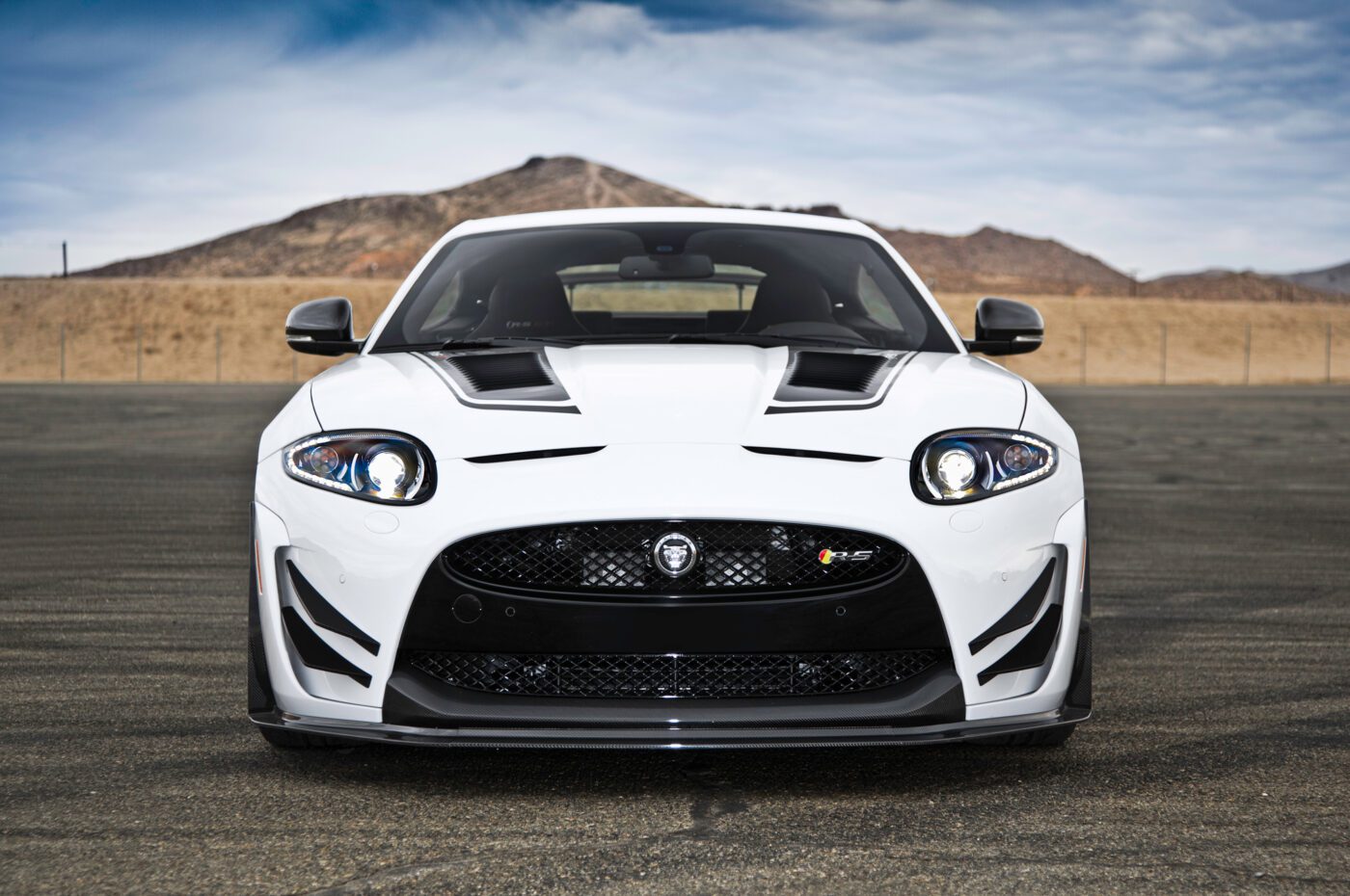 Jaguar XKR-S GT Gallery