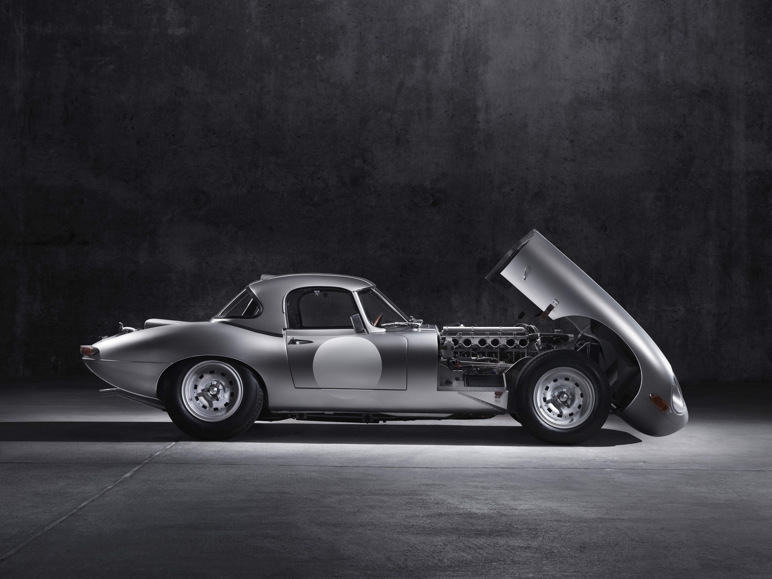 2014 Jaguar E-Type Lightweight Roadster Continuation