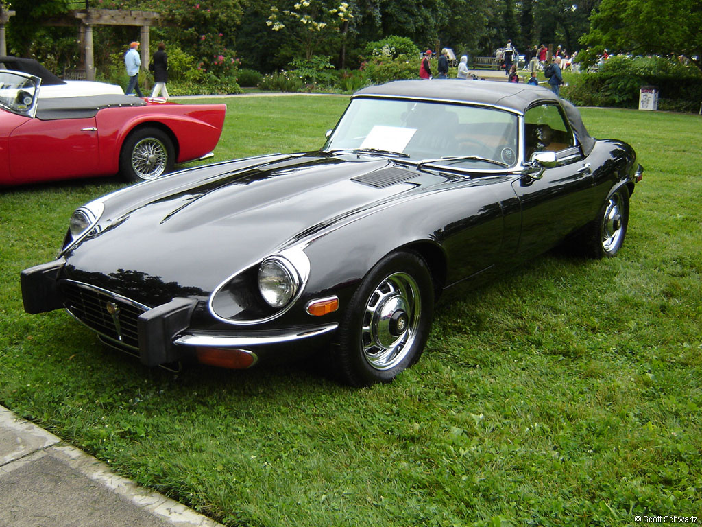 Jaguar E-Type Series III Roadster Gallery