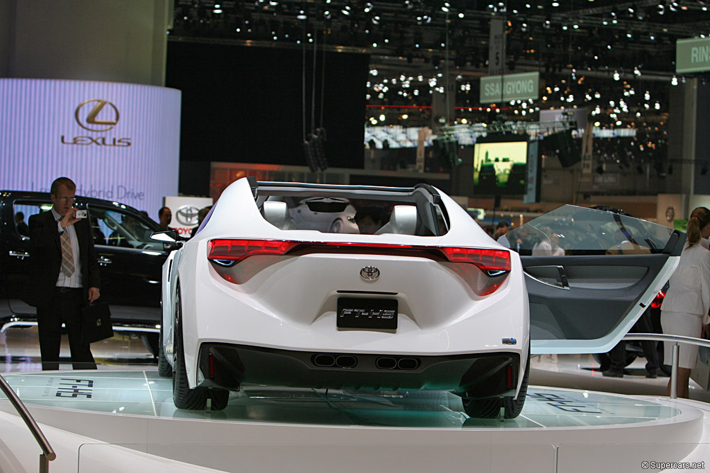 2007 Geneva Motor Show - 4