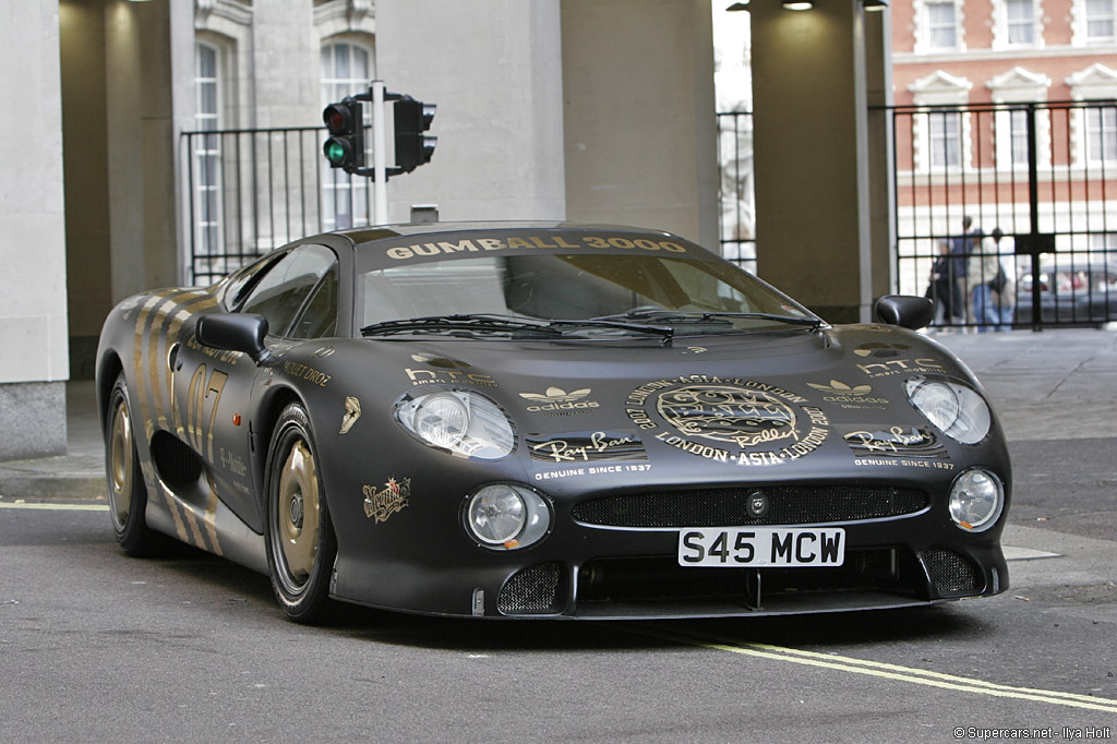 Jaguar XJ220 Gallery