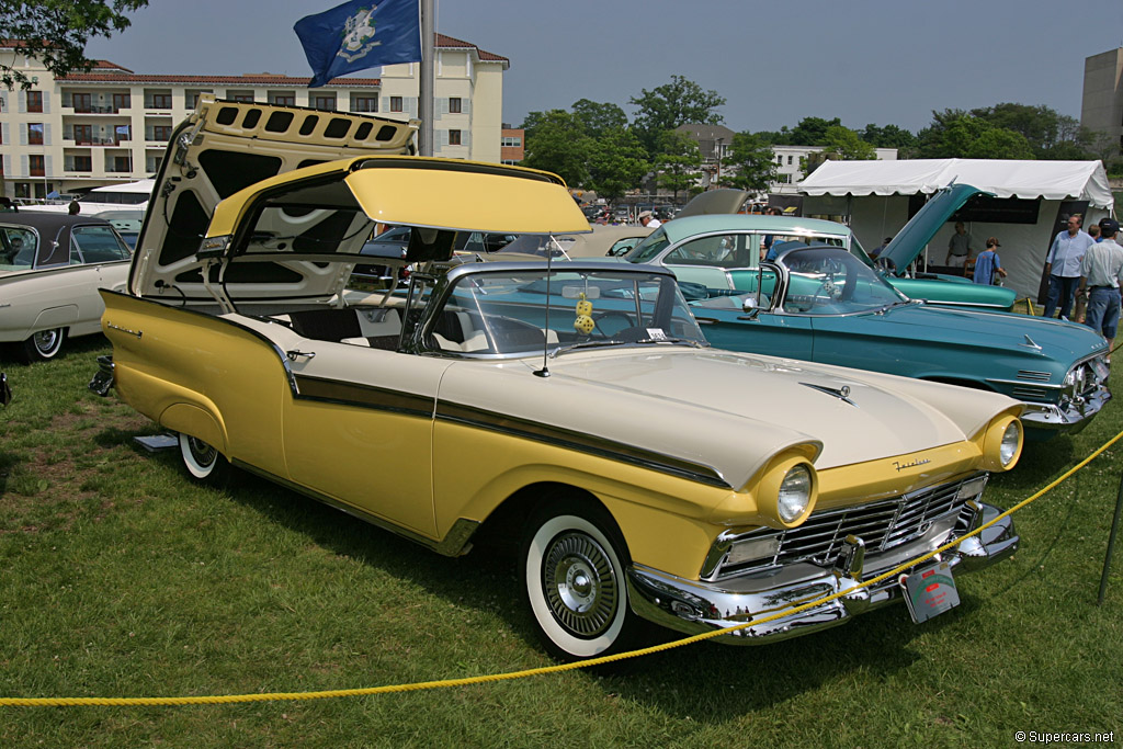 2007 Greenwich Concours - 15