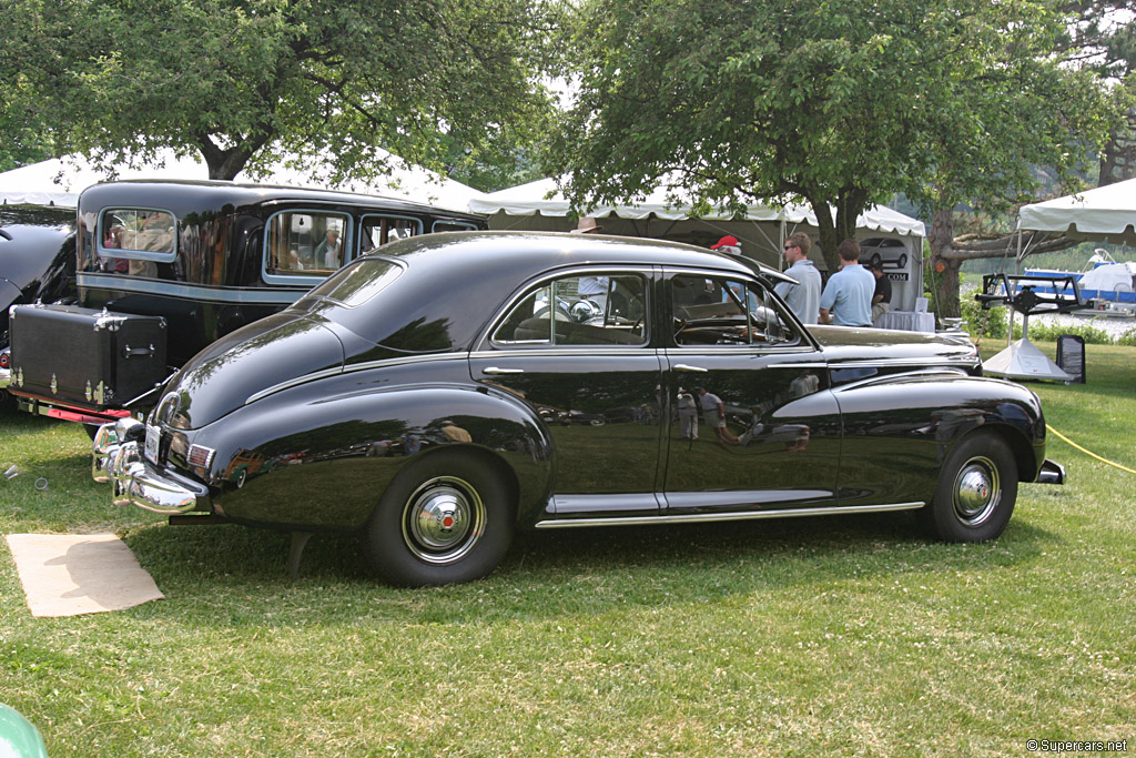 2007 Greenwich Concours - 16