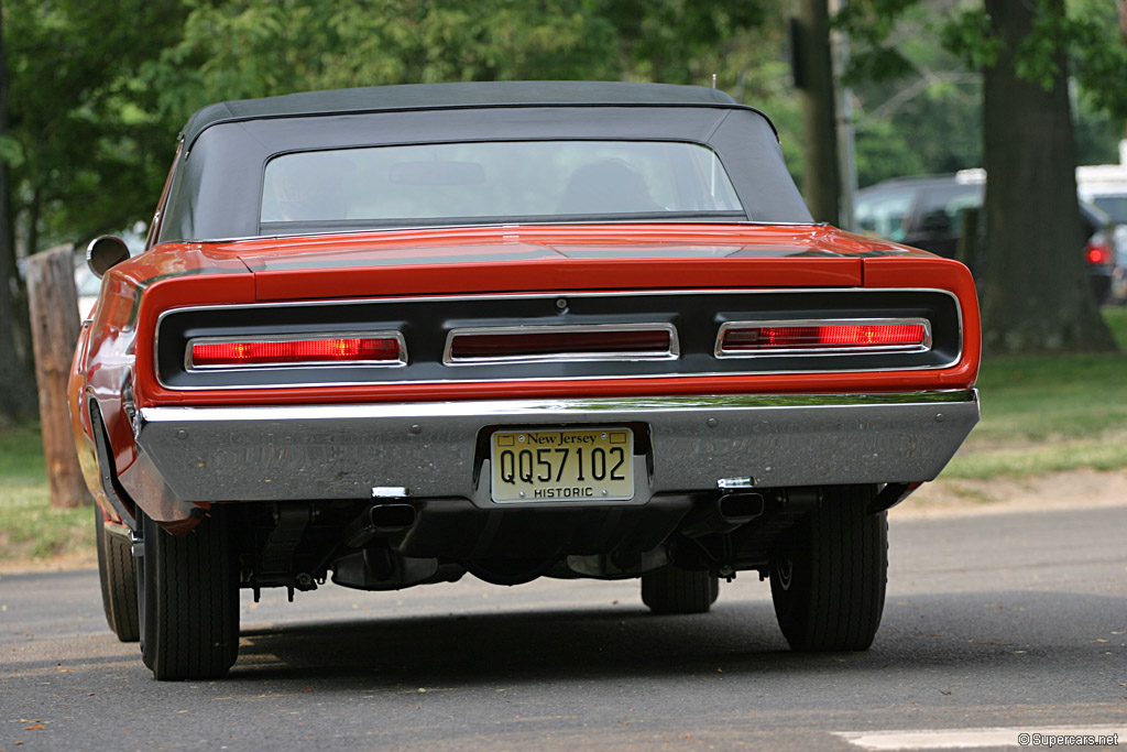 2007 Greenwich Concours - 13