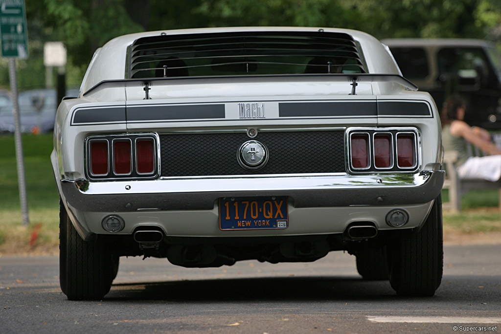 2007 Greenwich Concours - 13