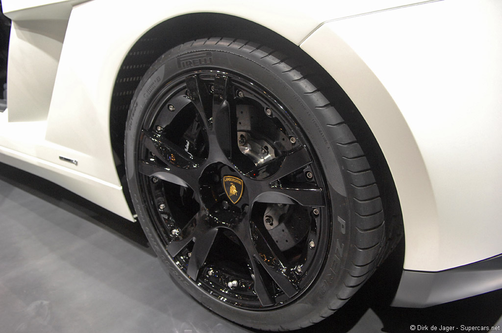 2008 Geneva Motor Show - 1