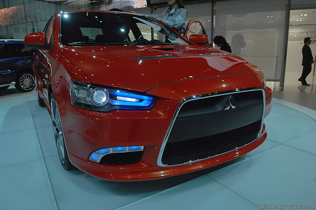 2008 Geneva Motor Show-4