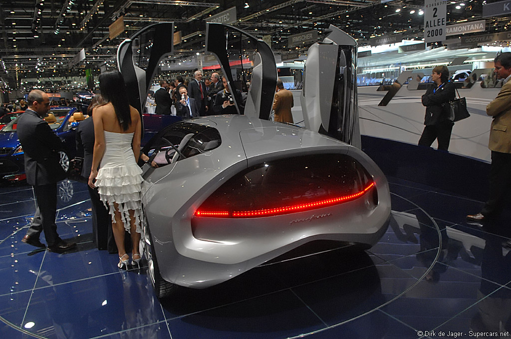 2008 Geneva Motor Show-6