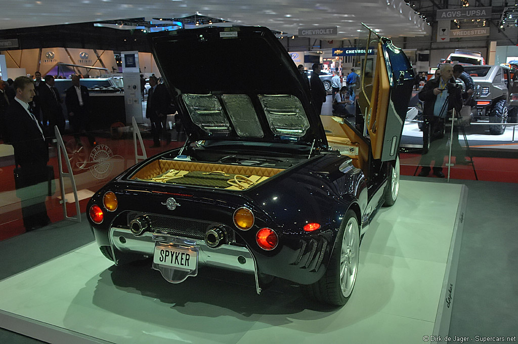 2008 Geneva Motor Show-4