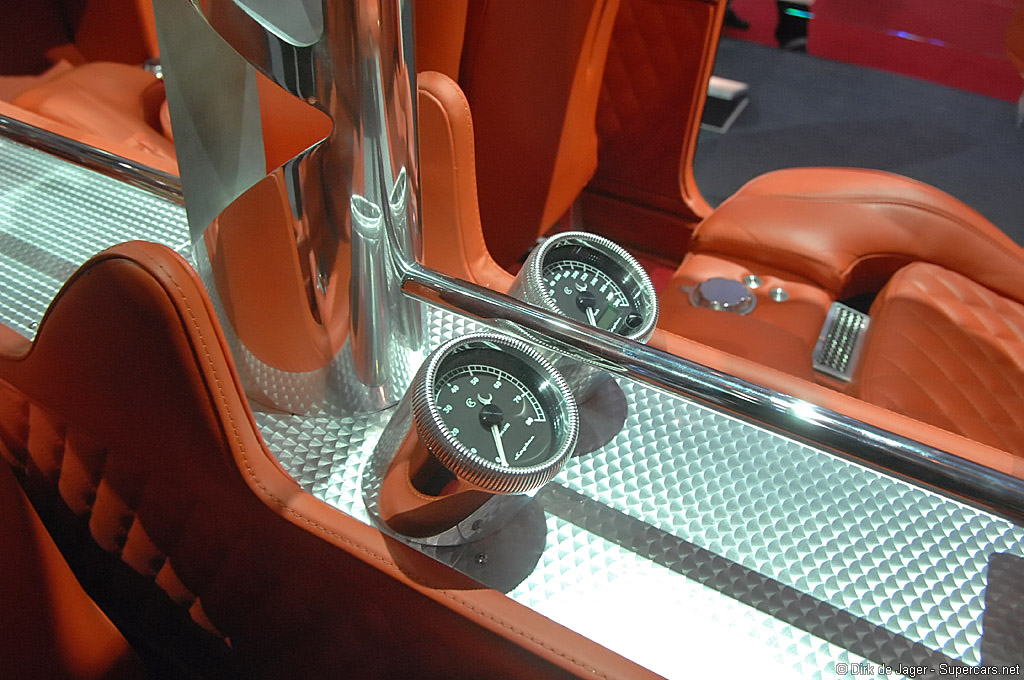 2008 Geneva Motor Show-4