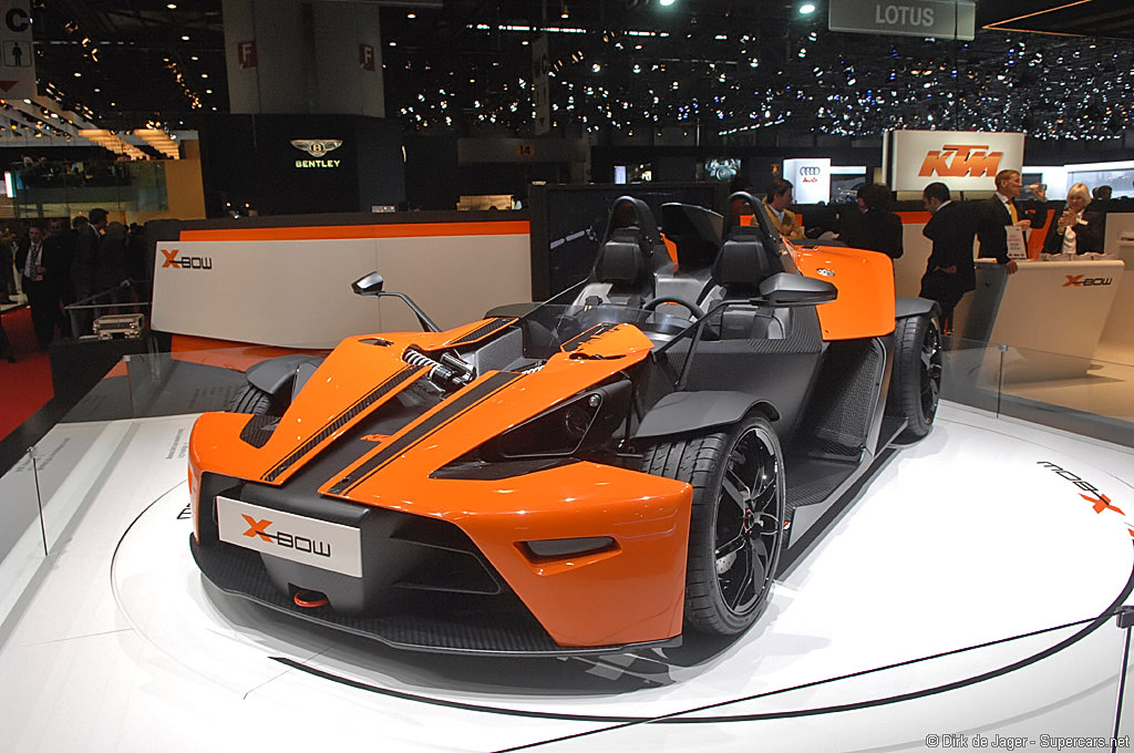 2008 Geneva Motor Show-3