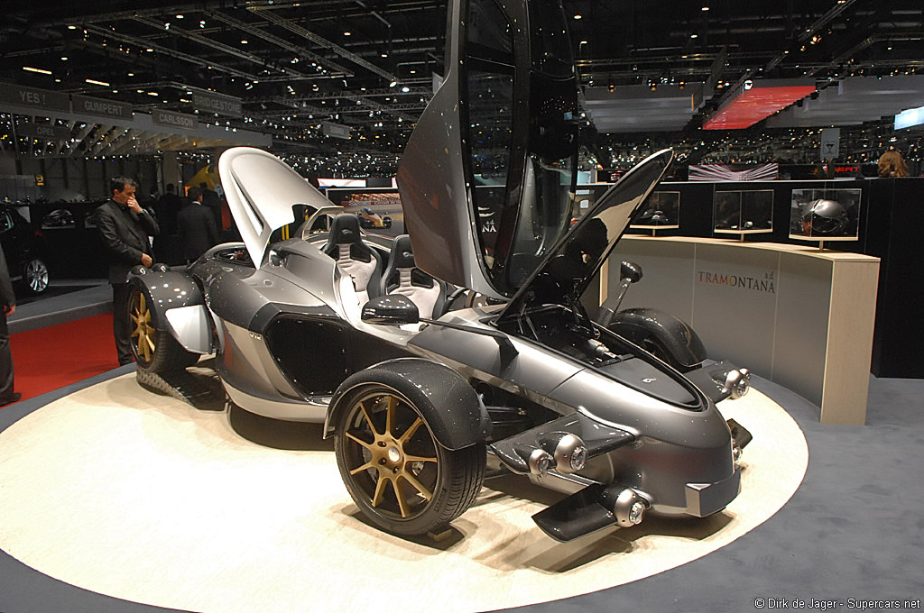 2008 Geneva Motor Show-3