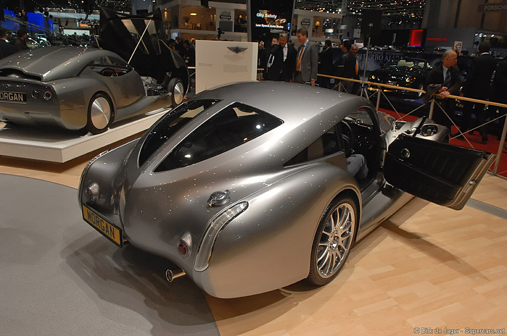 2008 Geneva Motor Show-3