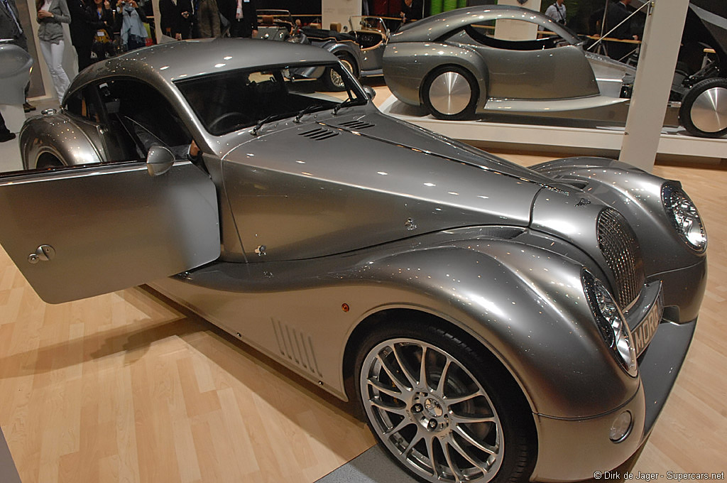 2008 Geneva Motor Show-3