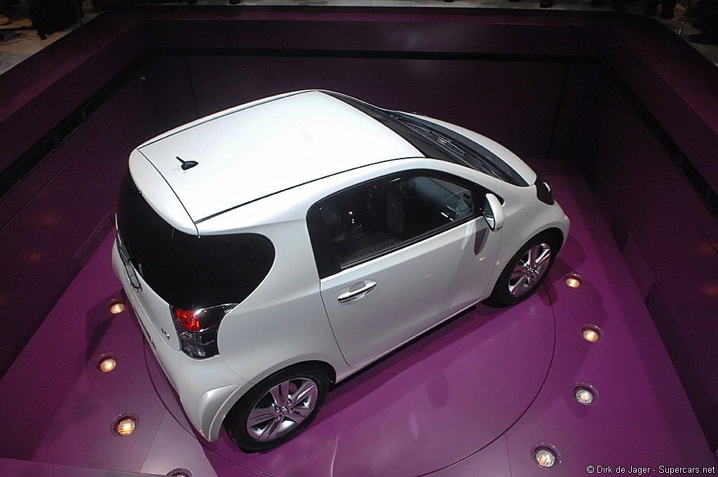 2008 Geneva Motor Show-2