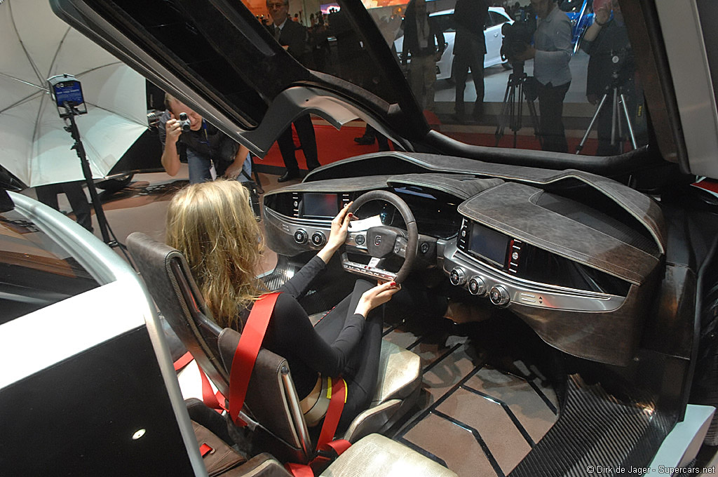 2008 Geneva Motor Show-4