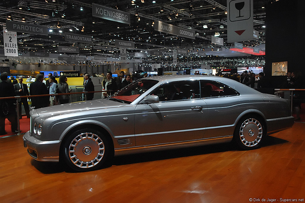 2008 Geneva Motor Show-4