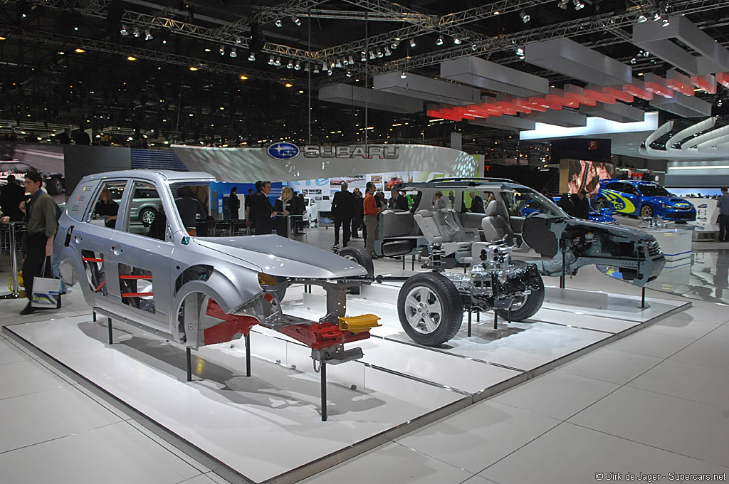 2008 Geneva Motor Show-3