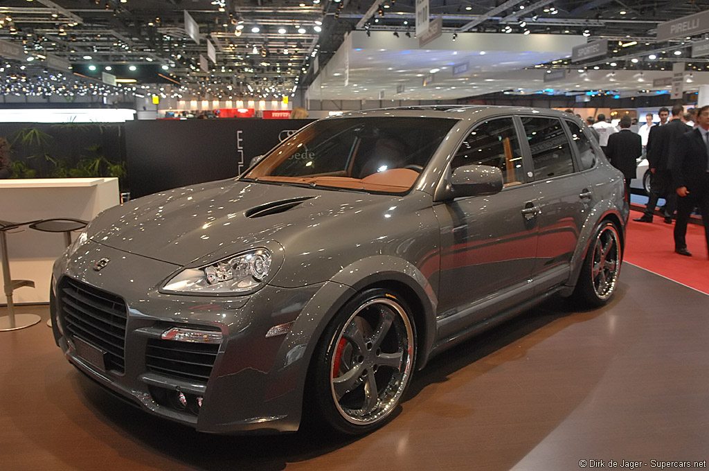 2008 Geneva Motor Show-6