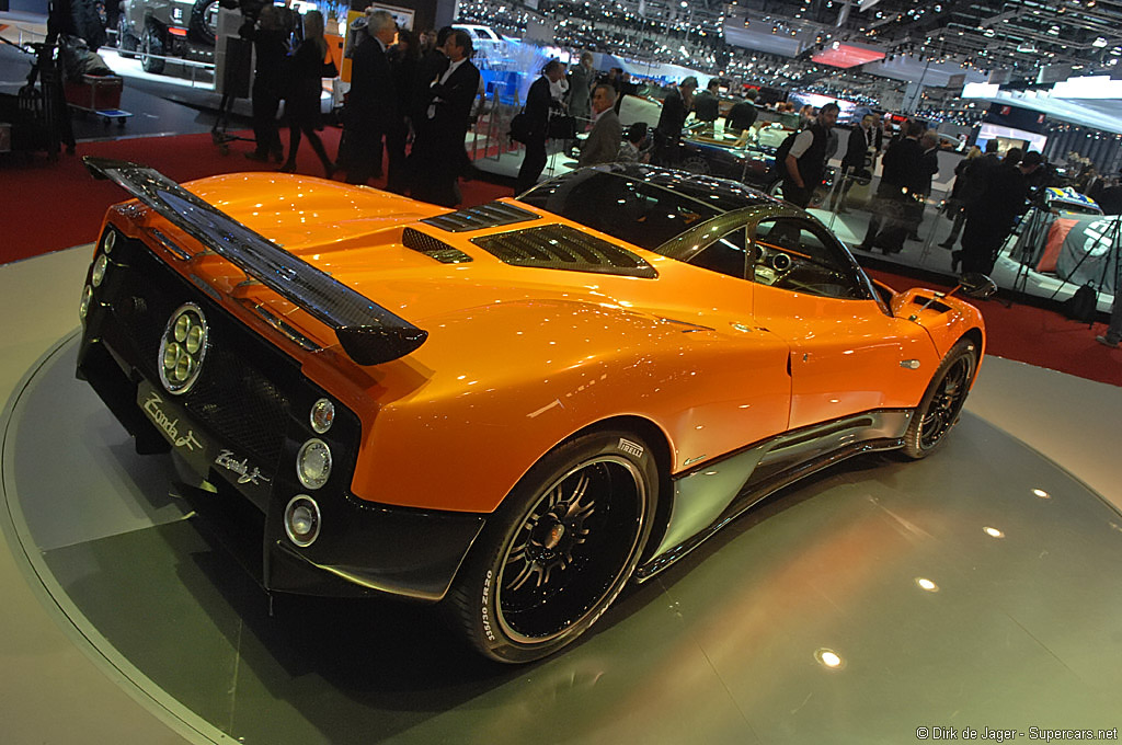 2008 Geneva Motor Show-6