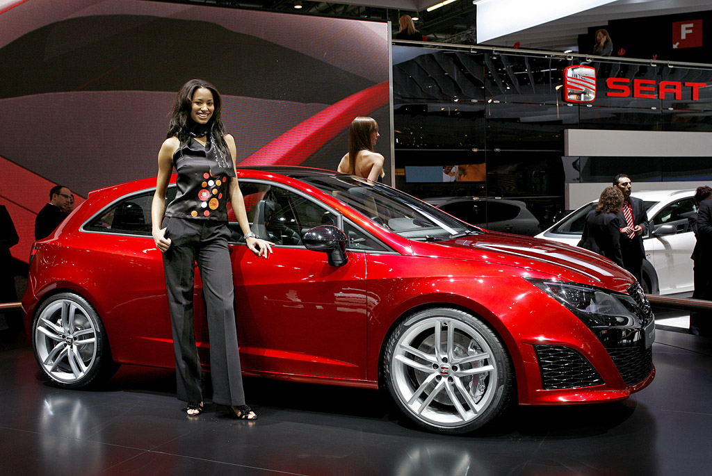 2008 Geneva Motor Show-3