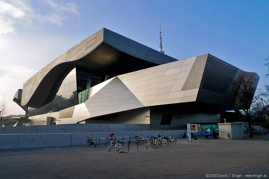 BMW Welt & Museum - 1