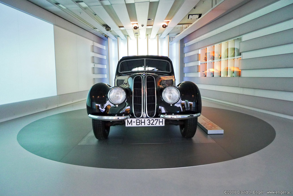 BMW Welt & Museum - 1