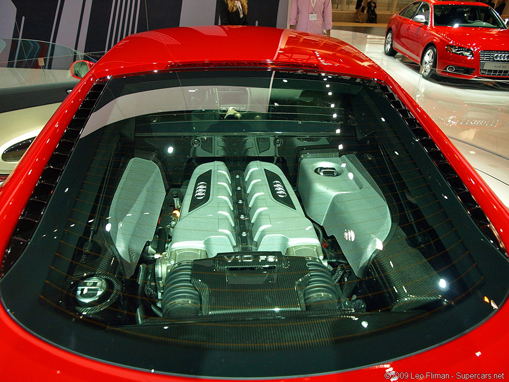 2010 Chicago Auto Show-1