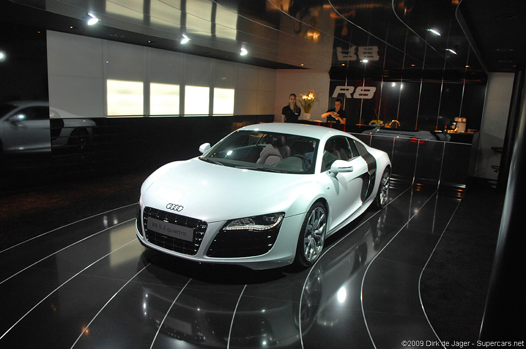 2009 Geneva Motor Show