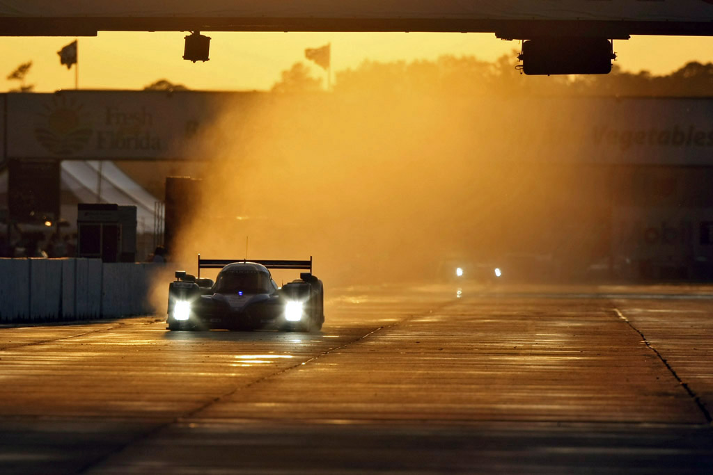 12 Hours of Sebring-1