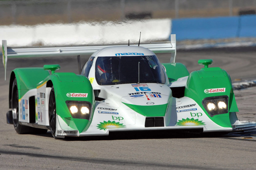 12 Hours of Sebring-1