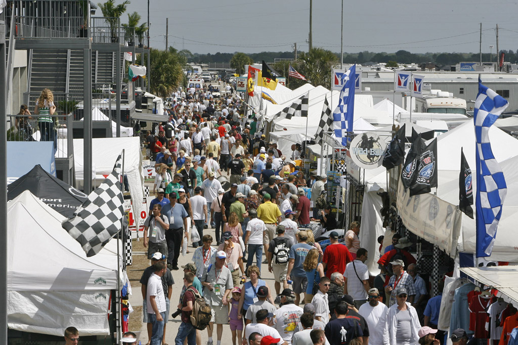 12 Hours of Sebring-1