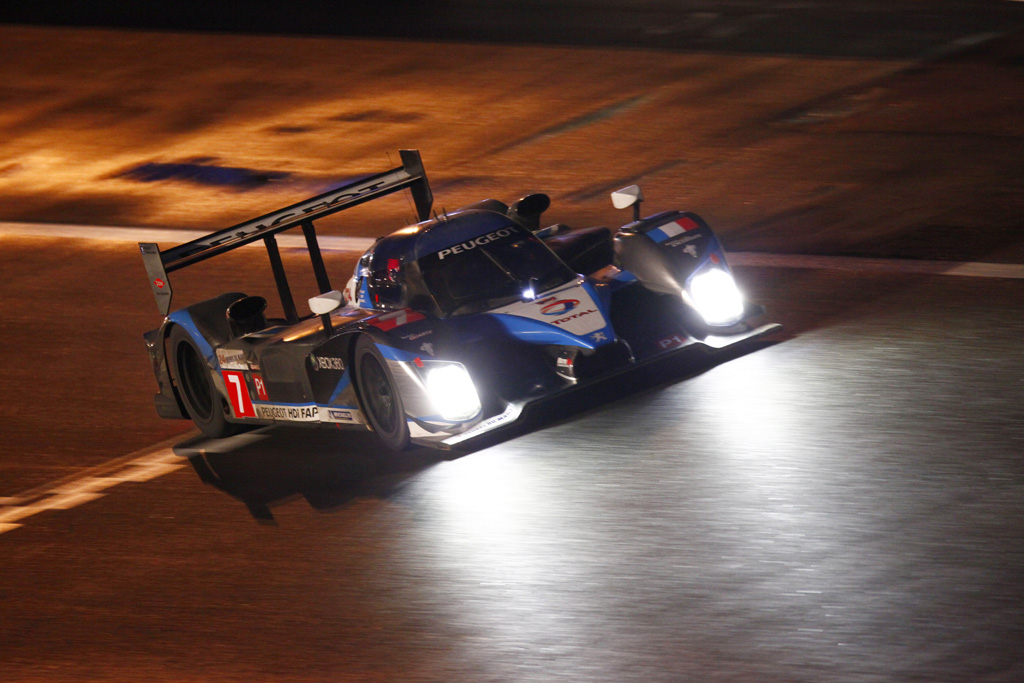 Peugeot 908 HDI FAP 2009 24H Le Mans #8 Bourdais / Montagny / Sarrazi