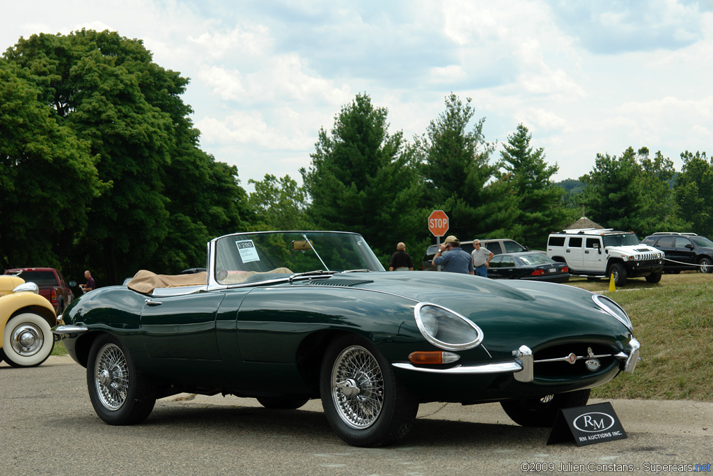 1965 Jaguar E-Type 4.2 Roadster Gallery